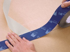 6. Collage de panneaux de sous-toiture (MDF)